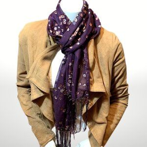Elegant & Sheer Scarf With Gold Metallic Details